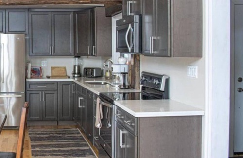 Baysville Cottage | Muskoka Lakefront Cottage 3BR | Lake of Bays | Pet Friendly