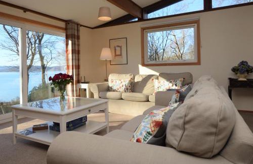 Tighnabruaich House | Musselshell Lodge