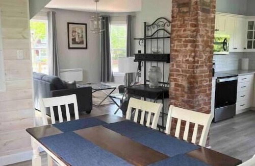 Central Bedeque House | Muttart Heritage House in Historic Bedeque Villagenn
