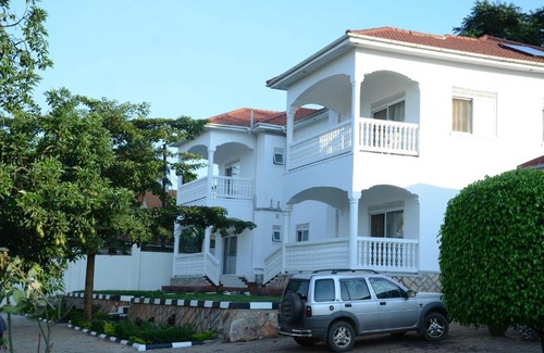 Muyenga House | Muyenga Luxury Vacation Home