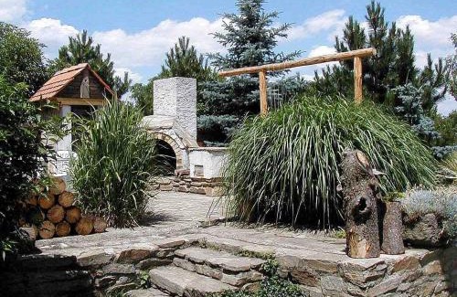 Lesna House | Muzeum Lesná:Penzion a camping