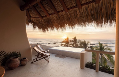 Saladita Condo | Beachfront Condo Los Panchos in Playa la Saladita/Coco 301