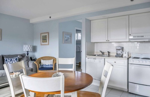 Napeague Apartment | My Amity 1BR Beachside Home | Tennis+Pool+WiFi+PKG