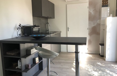 Saint-Quentin-la-Poterie House | My Cosy Mobil Home
