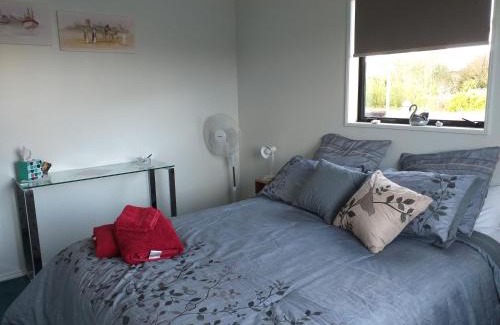 Tuatapere House | My Place BnB