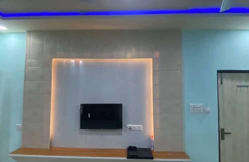 Varanasi Apartment | My property is in the middle of Kashi, Kashi Vishwanath temple is 1.5km away