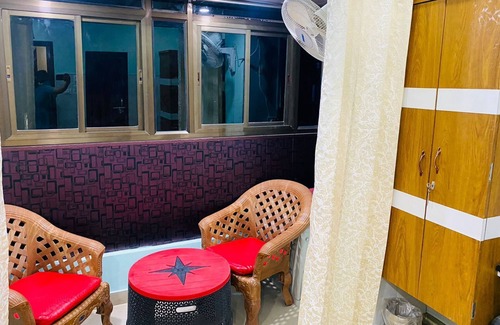 Varanasi Apartment | My property is in the middle of Kashi, Kashi Vishwanath temple is 1.5km away