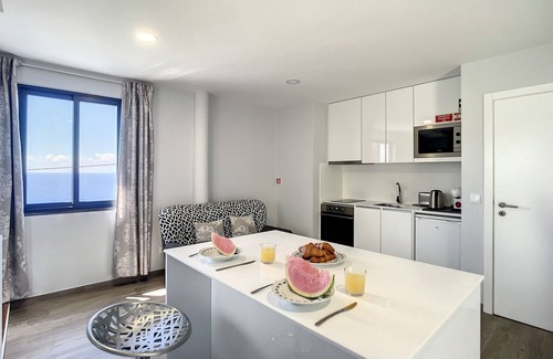 Ponta Delgada Apartment | My School II by Atlantic Holiday