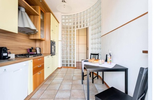 Albate Apartment | MyHomeInComo - Santa Chiara Apartment