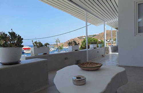 Tourlos Apartment | Mykonos Noir Nest - Sea View Escape