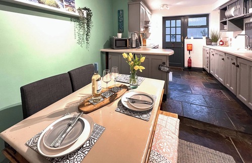 Trefor Cottage | Mynydd A Mor, Mountains and Sea