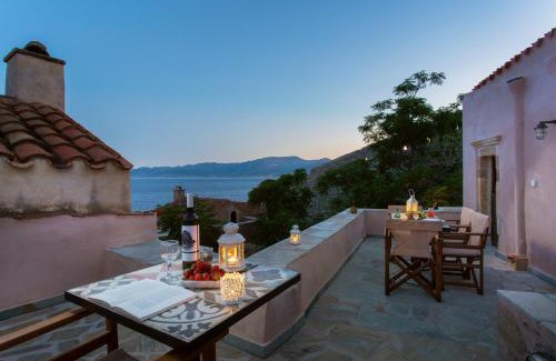 Monemvasia House | Myrsini's Castle House - Comfortable Residence with Large Balcony & Sea View