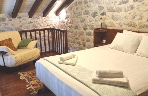Pagkia Apartment | Myrto's Memories- My steki- Cozy stone house with all extras