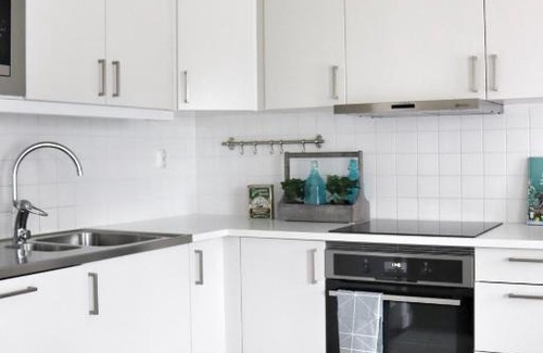 Bastad Municipality House | Mysigt hus med kamin och pool