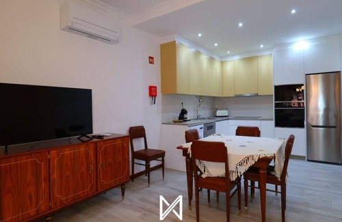 Peso da Regua Apartment | MyStay - Oliveira Douro House | Apt w/balcony