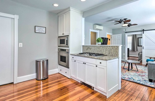 Mystic - New London Condo | Mystic Refuge w/Patio < 1 Mi to Downtown!