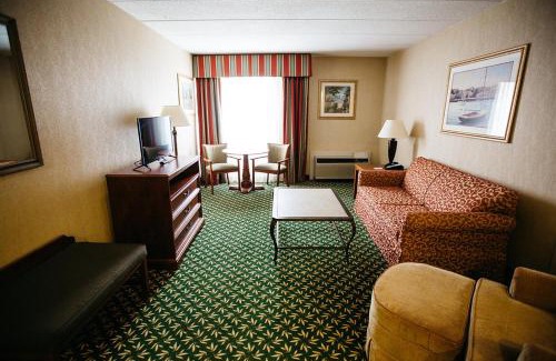 Mystic Hotel | Mystic River Hotel & Suites