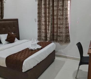 Miyapur Apartment | Mythri Retreat Service Apartments