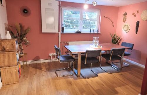 Gronwohld Apartment | Nähe Hamburg Lübeck Ostsee - BBQ - Garten - Parkplatz