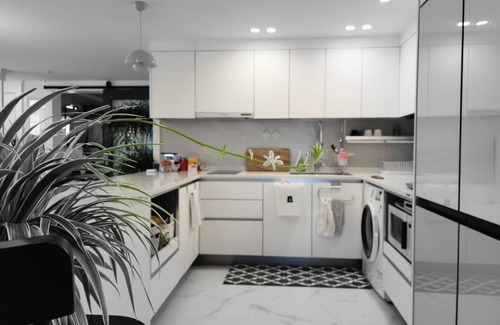 Cheongdam Villa | N.2 PH, COEX, Romantic suite in Gangnam, designed by an interior designer