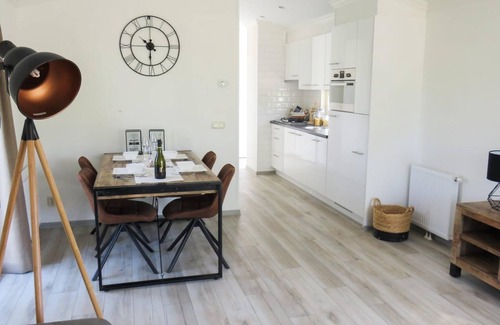 Kaatsheuvel Ski Chalet | n/a