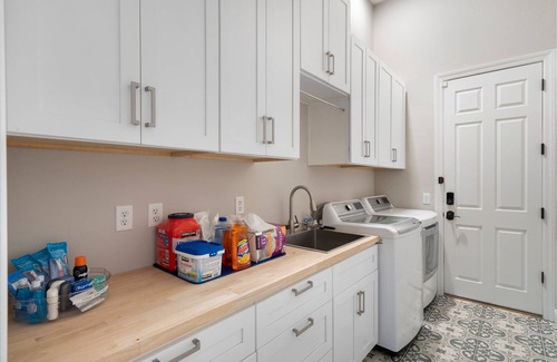 Pinnacle Peak House | N Scottsdale Luxury Stay with Pool, Hot Tub, Yard