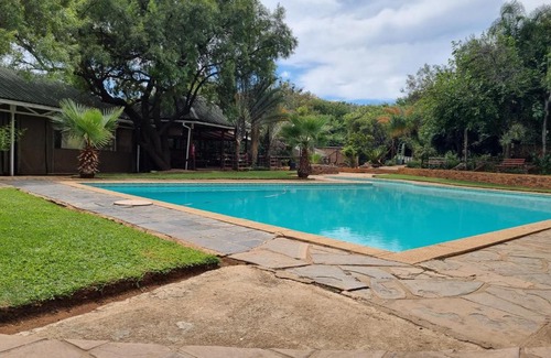 Kgetlengrivier House | N4 Guest Lodge