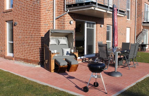 Greetsiel Apartment | Nagelneue Erdgeschosswohnung mit Hund Direkt am Greetsieler Sieltief!
