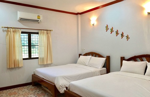 Pak Phli Hotel | Nahinlad Resort