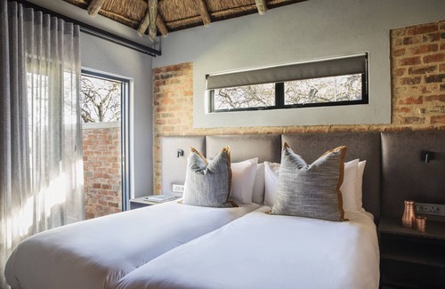 Hammanskraal Cabin | Nako Safari Lodge