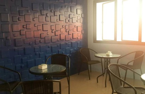 Ranong House | Nalin Place