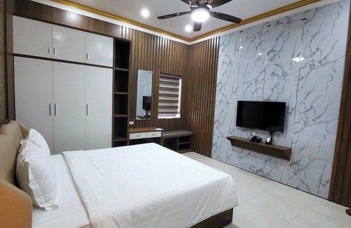 Binh Xuyen Hotel | Nam Hong Hotel