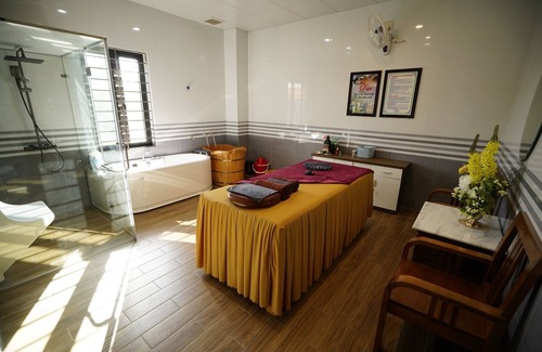 Binh Xuyen Hotel | Nam Hong Hotel
