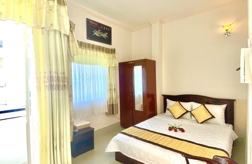 Ninh Kieu Hotel | Nama Hotel