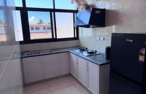 Nadi House | namakaloft A shared kitchen and bathroom