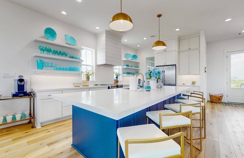 Red Fish Cove House | Namaste – Peaceful Beach Retreat w/Hot Tub, Bunk Room, & Gulf Views