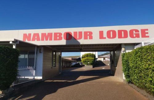 Nambour Hotel | Nambour Lodge Motel