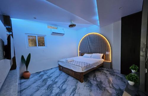 Kamalapur House | Nandi Homestay Hampi
