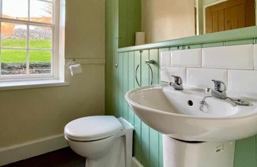Rhyd-y-clafdy Hotel | Nant Gwrtheyrn