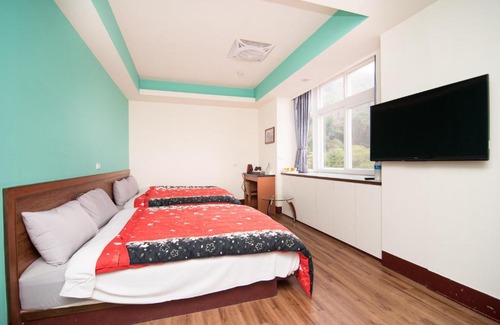 Xitou Bed & Breakfast | Nantou Xitou Riverside Homestay B&B