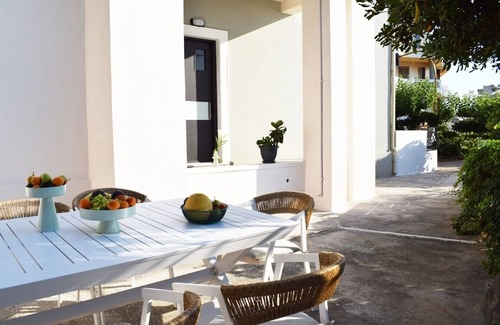 Halepa House | NAOS-Sea front vacation rental by Chania center
