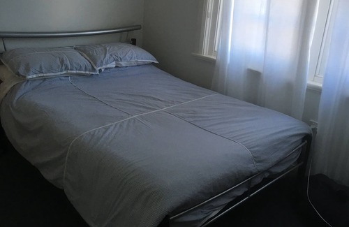 East Tamworth House | NAPIER ST HIDEAWAY EAST TAMWORTH