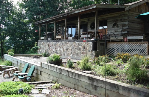 Naples Cabin | Naples, NY - Finger Lakes/Hemingway Log Cabin