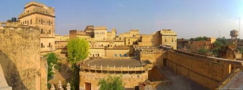 Mahansar Hotel | Narayan Niwas Castle