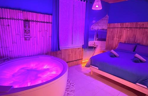 Anatole France Apartment | Narbnb - BORA-BORA SUITE - Jacuzzi - Centre - Clim