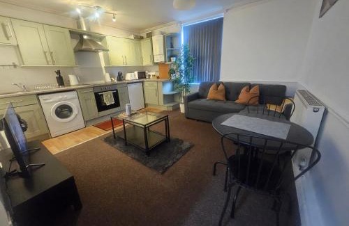 Easton Apartment | Nariken Apartments