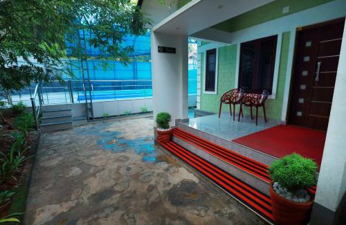 Perintalmanna House | NARMADA POOL VILLA (KAVERI)