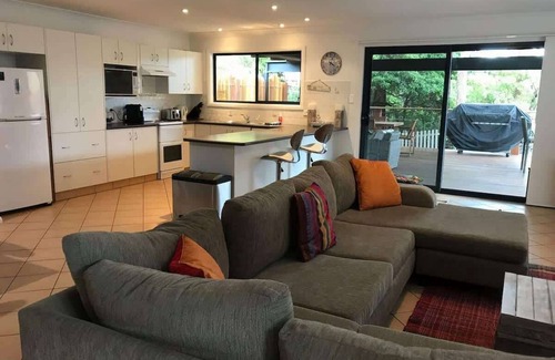 Narrawallee House | Narrawallee Holiday House