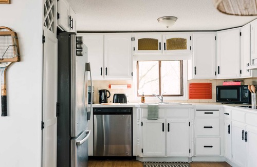 North Port House | Narrows Nook - Prince Edward County Waterfront