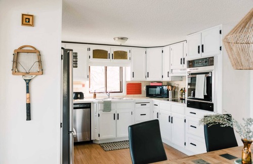 North Port House | Narrows Nook - Prince Edward County Waterfront